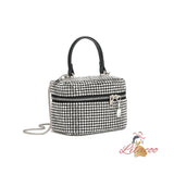 Diamond-encrusted Chain Portable Bucket Bag