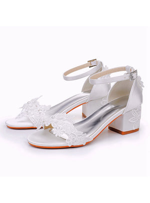 5 cm Thick White Lace Flower Wedding Shoes