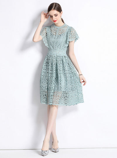 Lace Openwork Flying Sleeve Silm Waist Dress