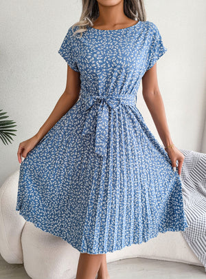 Casual Short-sleeved Floral Pleated Dress