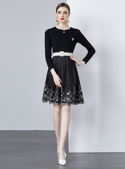 Black Knitted Stitching Printed Pleated Dress