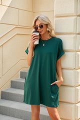 Solid Color Round Neck Pocket Dress