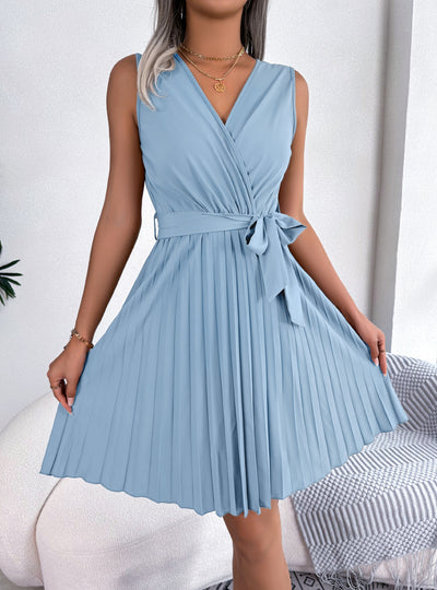 Cross V-neck Sleeveless Pleated Dress