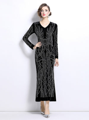 Hot Drilling Long Sleeve V-neck Velvet Dress