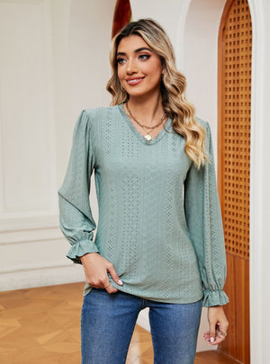 Lace V-neck Loose Long Sleeve T-shirt