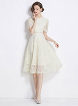 Short-sleeved Silm Waist Lace Dress