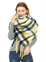 Polyester Plaid Tassel Padded Shawl Scarf