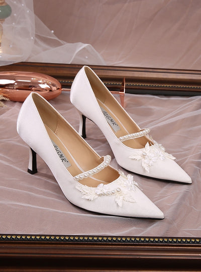 Thin-heeled Pointed White Pearl Shoes