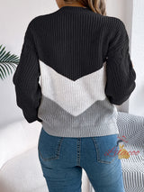 Leisure Color Matching Twist Lantern Sleeve Sweater