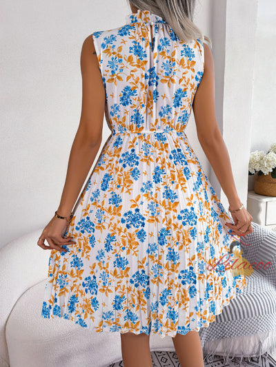 Wooden Ear Flower Pleated Dress