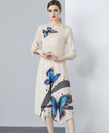 Loose and Slim Printed Pleated Round Neck Dress