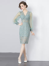 Lace V-neck Long Sleeve Slim Dress