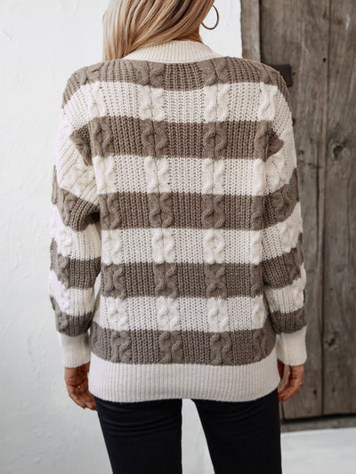 Retro Loose Round Neck Twisted Striped Sweater