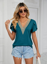 V-neck Short Sleeve Solid Color T-shirt