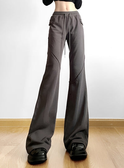 Slim-fit and Leg-showing High-waisted Pant