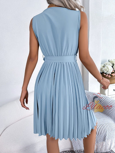 Cross V-neck Sleeveless Pleated Dress