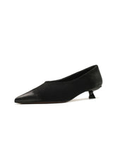 Suede Low Heel Tip Shoes