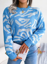 Women Long-sleeved Knitted Sweater