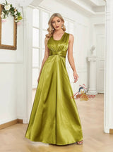 Sexy Green Sleeveless Prom Dress