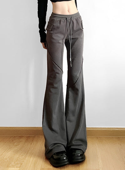 Slim-fit and Leg-showing High-waisted Pant