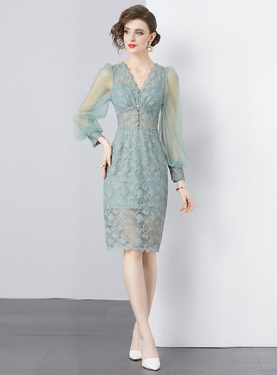 Lace V-neck Long Sleeve Slim Dress