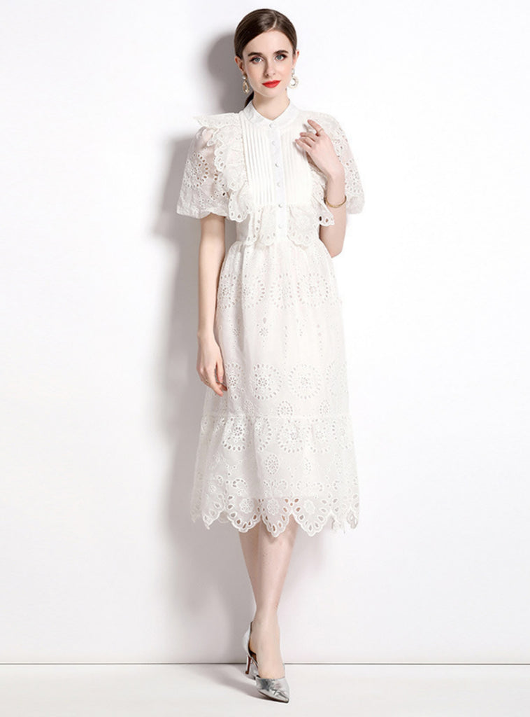 Folding Lantern Short Sleeve Ruffled Lace Dress