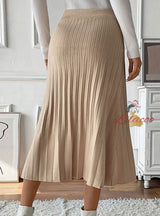 Slim Autumn and Winter Solid Color Pleated Skirt