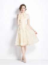 Retro Flying Sleeve Embroidered Dress