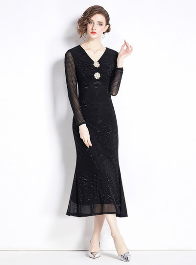 Hot Drilling Mesh Three-dimensional Flower V-neck Dress