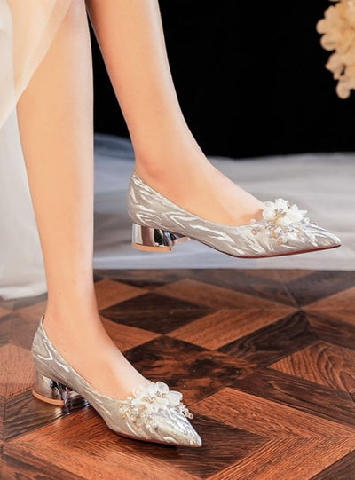 Short-heeled Pointed Shiny Wedding Shoes