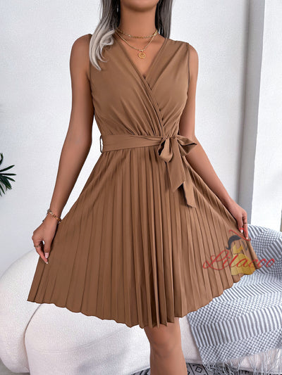 Cross V-neck Sleeveless Pleated Dress