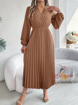 V-neck Long-sleeved Pleated Dress