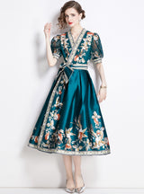 Vintage Palace Style Printed V-neck Big Swing Dress