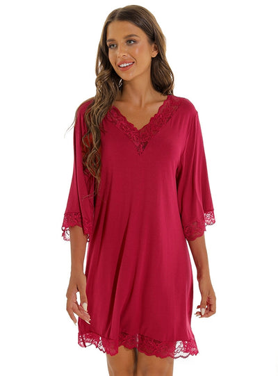 Lace V-neck Loose Nightgown