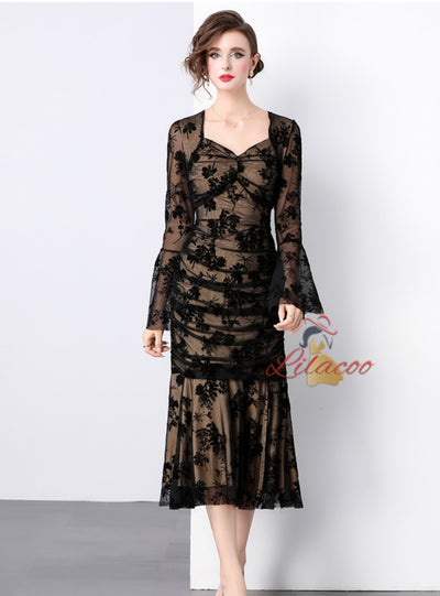 Women Slim Long-sleeved Lace Dress