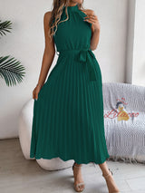 Sleeveless Silm Waist Pleated Long Dress