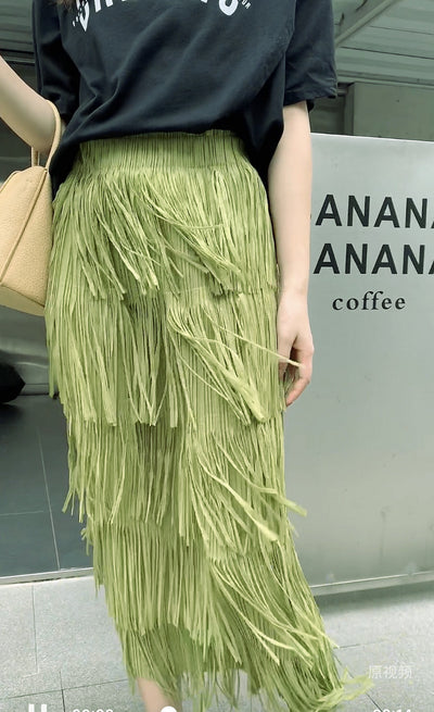 Pleated Tassel Stitching Skirt