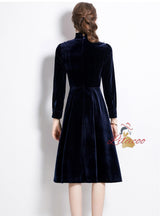 Long Sleeve Velvet Slim Dress