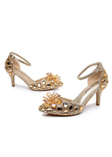 7 cm Thin-heeled Pointed Crystal Glass Sandal