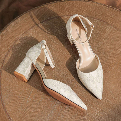 Thick-heeled Lace Pointed Wedding Shoes