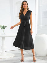 Sleeveless V-neck Slim Pleated Dress