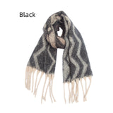 Jacquard Coarse Tassel Gradient Wavy Scarf