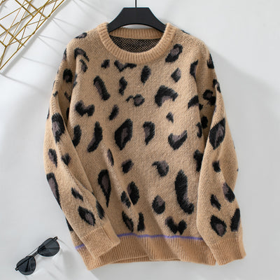 Women Leopard Jacquard Sweater