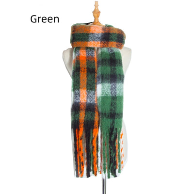 Polyester Plaid Tassel Padded Shawl Scarf