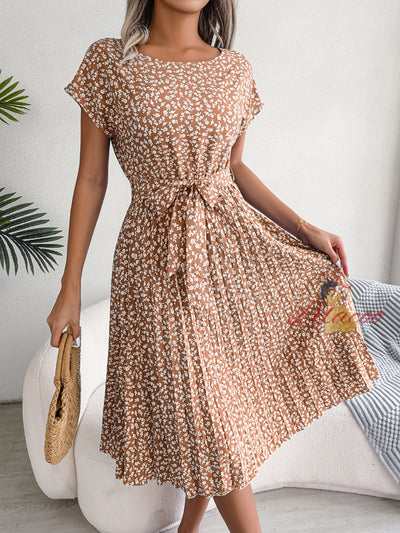 Casual Short-sleeved Floral Pleated Dress