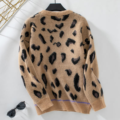 Women Leopard Jacquard Sweater