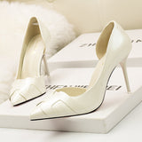 Side Hollow Pointed Solid Patent Leather Shoes