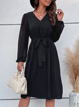 Long Sleeves V-neck Pleated Dress