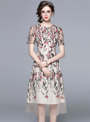 Round Neck Gauze Heavy Embroidery Dress