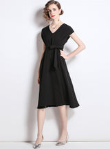 Tie-up Waist Design Solid Color Dress